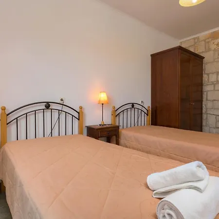 Elia 2 Alykanas (Zakynthos)